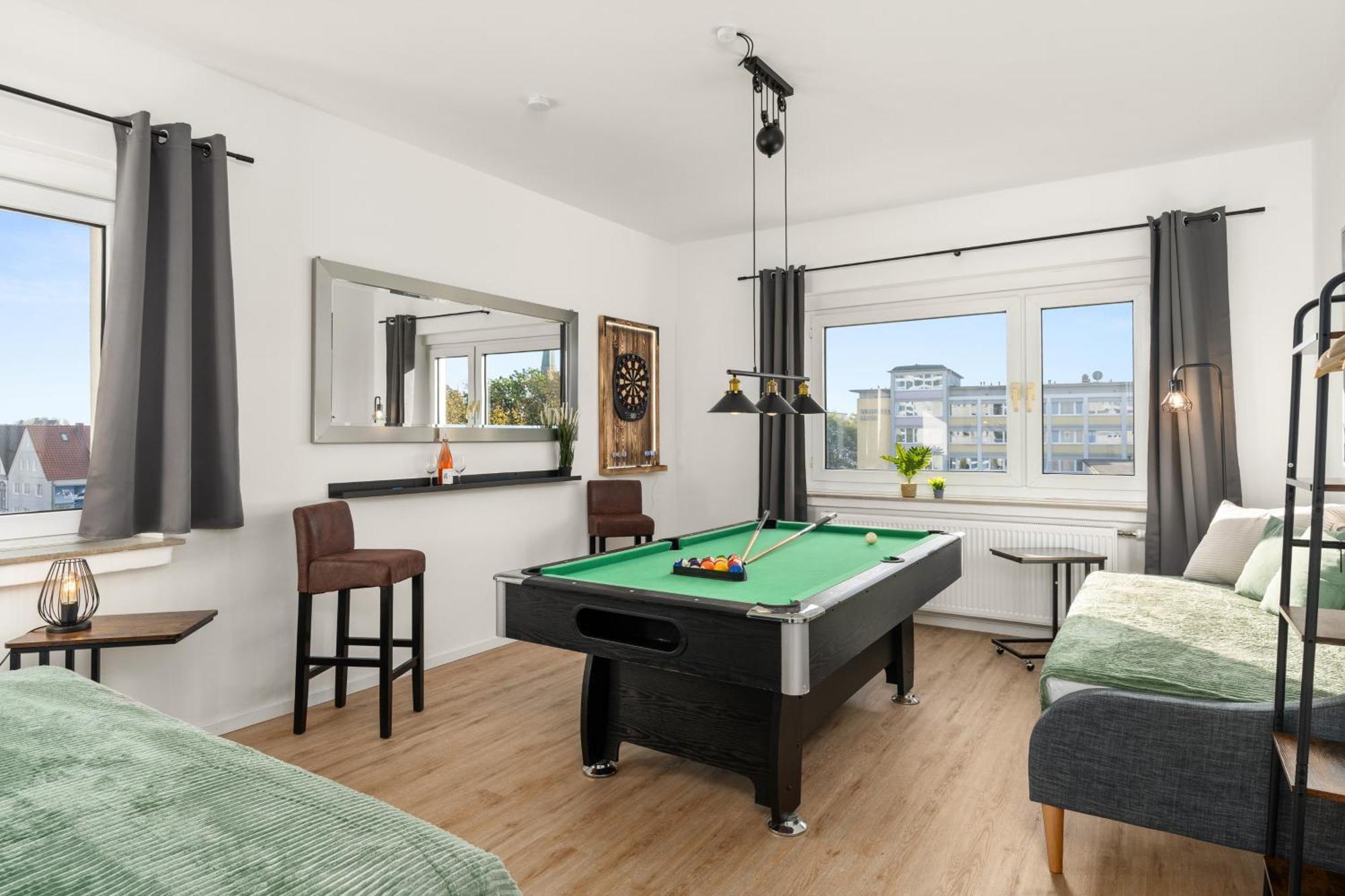 Homely-Apartment Manhattanart, Zentral, Parkplatz, Billard,Ps4, Dart, Balkon Bielefeld Exterior photo