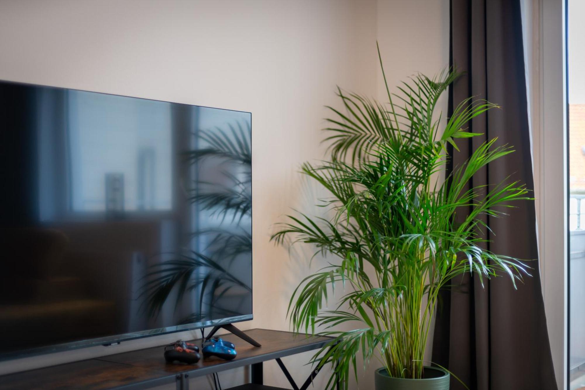 Homely-Apartment Manhattanart, Zentral, Parkplatz, Billard,Ps4, Dart, Balkon Bielefeld Exterior photo